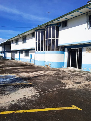 Excelente Galpón Industrial De 3500 M2  En Alquiler En Cagua Sector La Vega