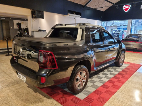 Renault Duster Oroch 2.0 Hilton Motors Co (descuenta Iva)