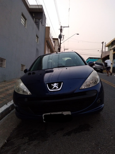 Imagem 3 de 10 de Peugeot 207 1.4