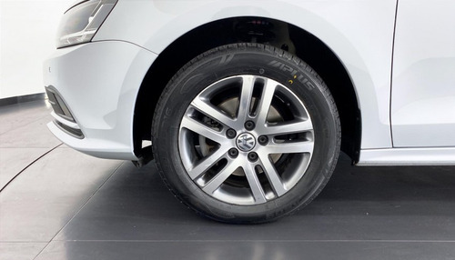 Imagem 6 de 15 de 142478 - Volkswagen Jetta 2017 Com Garantia