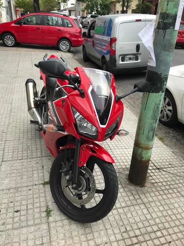 Imagen 5 de 15 de Honda Cbr 300 R