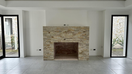 Venta, Casa, El Canton, Barrio Golf, Lote Al 300, 6 Ambientes