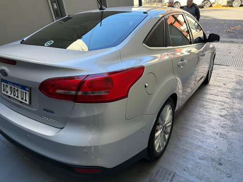Ford Focus III 2.0 Se Plus At6