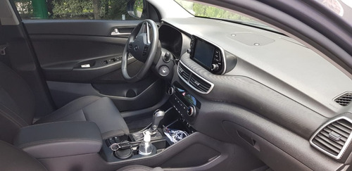 Hyundai New Tucson 2wd At Panorama Sunroof