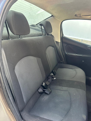 Peugeot 207 1.4 Sedan Xs