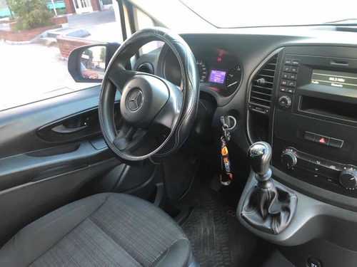 Imagen 9 de 10 de Mercedes-benz Vito 2018 1.6 111 Cdi Furgon Mixto Aa 114cv