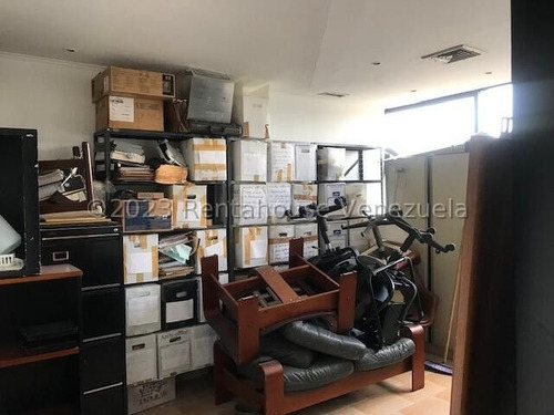 Cur Oficina En Venta En Los Cortijos De Lourdes 24-7012 Yg