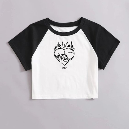 Remera Calavera Lovers Bad Romance Aesthetic Corta Mujer