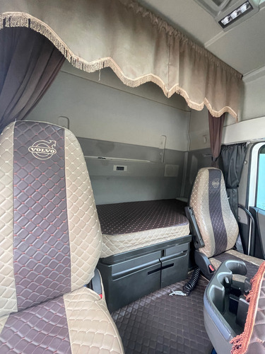 Volvo Fh 460 Globetrotter Ano 2022 6x2 Ñ Meteor Daf 480 Sway