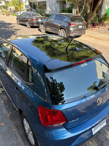 Volkswagen Polo 1.6 L4 Sound Tiptronic At