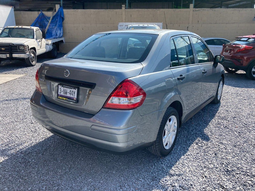 Imagen 5 de 14 de Nissan Tida 2017 Sedan Manual