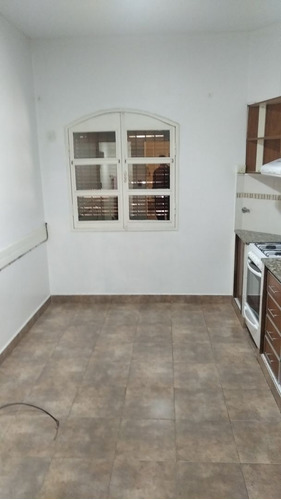 Departamento En Venta En Caseros