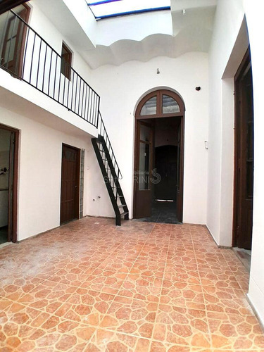 Venta Casa 3 Dormitorios Cordon, Piedra Alta Y Paysandu Con Patio Y Parrillero