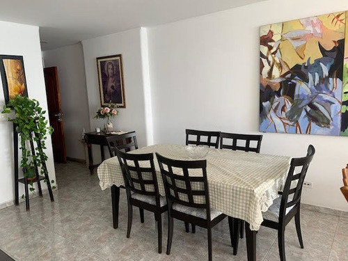 Imagen 10 de 19 de Venta Apartamento De 3 Alcobas Frente Al Mar Bocagrande