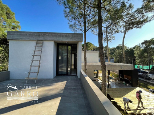 Imagen 26 de 30 de Moderna Casa En Venta Alamos Ii Pinamar