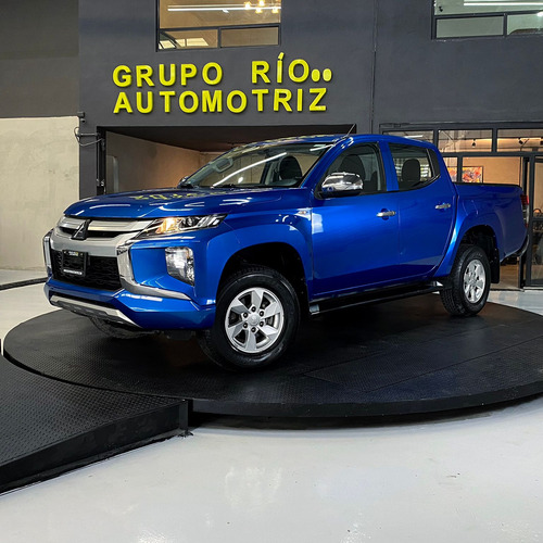 Mitsubishi L200 2.4 Glx Cabina Doble 4x2 Mt