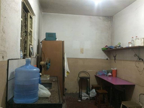 Imagem 6 de 12 de Galpao Comercial No Centro De Sao Vicente Localidade Excelente Amplo Arejado Ideal Para Oficinas Mecanicas E Afins - Hm2033