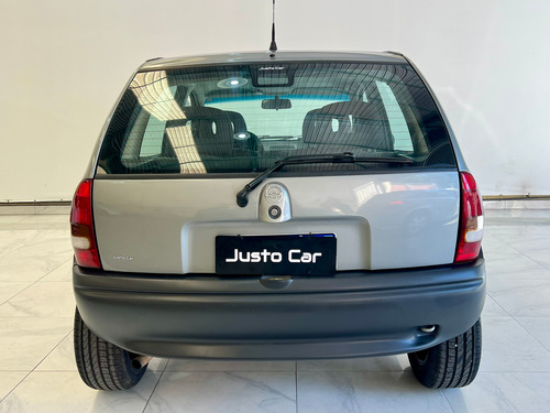 Chevrolet Corsa Corsa Hatch GL 1.6 MPFi 4p