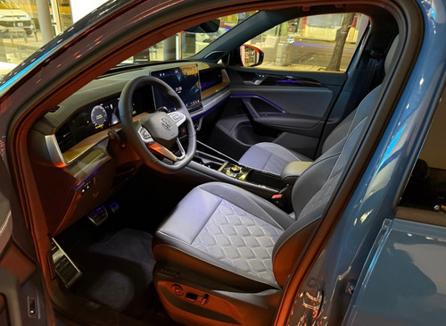 Volkswagen Tiguan 1.4 Tsi R-Line Dsg7