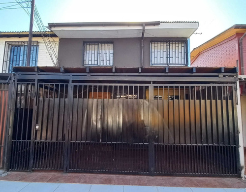 Se Vende Casa Remodelada (106396)