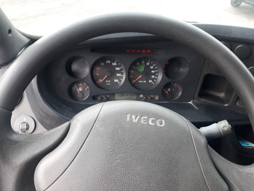 Imagem 9 de 14 de Iveco 35s14