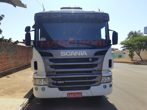 Imagem 3 de 4 de Scania P360 6x2