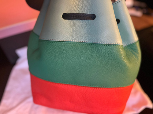 Cartera Bolso Jackie Smith Playero Muuuy Hermosa Y Canchera Multicolor Rayas Níquel Azul Marino (Usado)