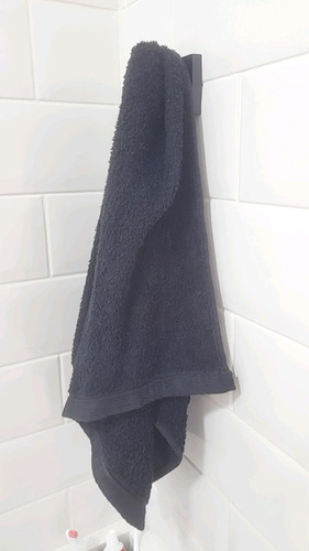 Cabide Simples Porta Toalhas - Preto Fosco Parede Berlin