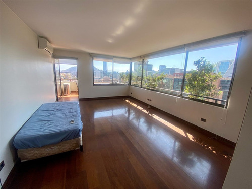 Departamento En Arriendo De 4 Dorm. En Las Condes