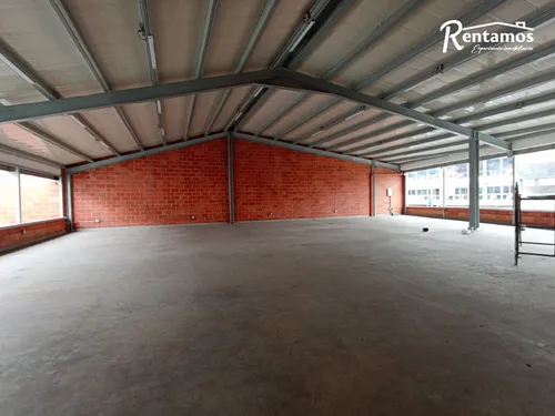 Local En Arriendo En Simón Bolívar. Cod A11531
