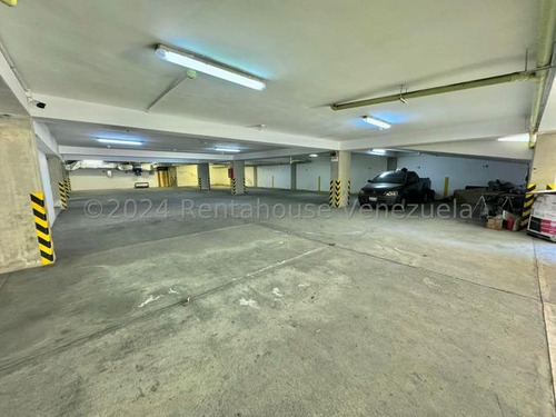 Edificio Moderno Con Terraza En Venta Los Dos Caminos Caracas Oportunidad De Inversion