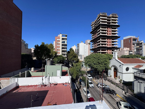 Oficina En Alquiler En Dos Plantas Lanusita