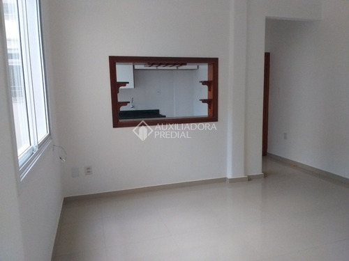 Imagem 1 de 15 de Apartamento - Sao Joao - Ref: 338422 - V-338422
