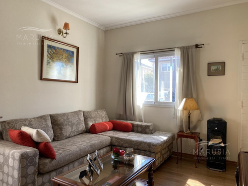 Imagen 2 de 30 de Casa Venta 2 Dormitorios En Barrio Privado La Candela, Impecable Estado
