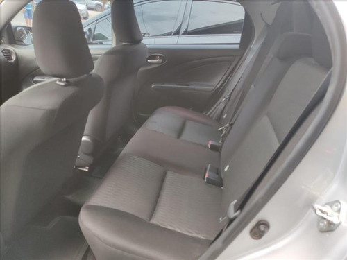 Toyota Etios 1.3 X 16v