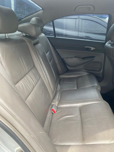Honda Civic 1.8 Lxl Flex Aut. 4p