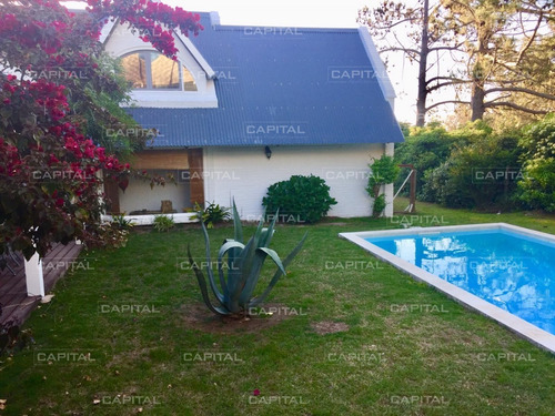 Excelente Oportunidad En Venta!! Casa Con Pileta En La Barra.-ref:30109