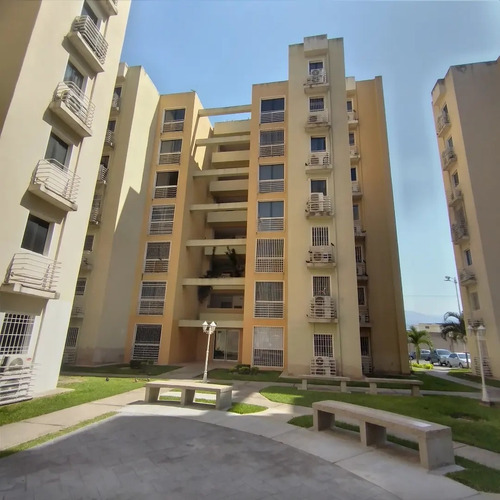 Se Vende Apartamento En Conjunto Residencial Villas Geicas Country Club