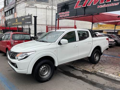 Mitsubishi L200 2.4 Triton Sport Hpe S Cab. Dupla 4x4 Aut. 4p