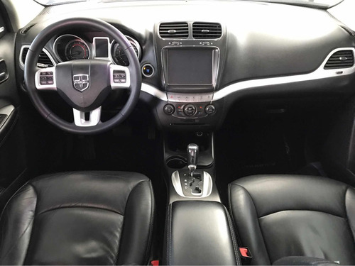 Dodge Journey 3.6 Sxt 5p