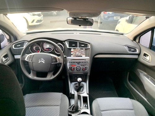 Imagen 7 de 13 de Citroen C4 Lounge 1.6 Thp Feel Pack Jr