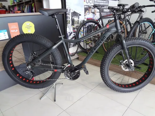 Bicicleta Fat Bike Elleven Aliens Aro 26 Alum nio 21v Preta