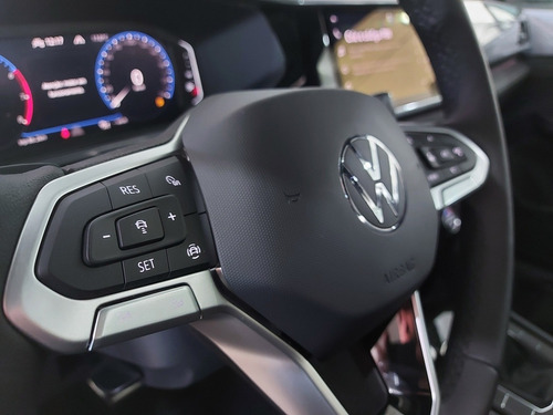 Imagem 8 de 13 de Volkswagen Taos 1.4 250 Tsi Highline 2022