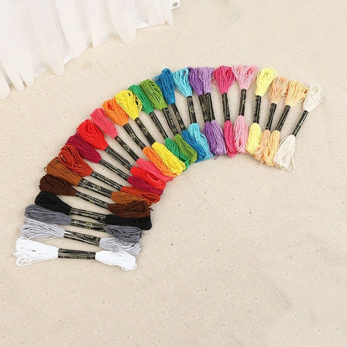 Hilo Para Bordar, 100 Madejas Colores Surtidos