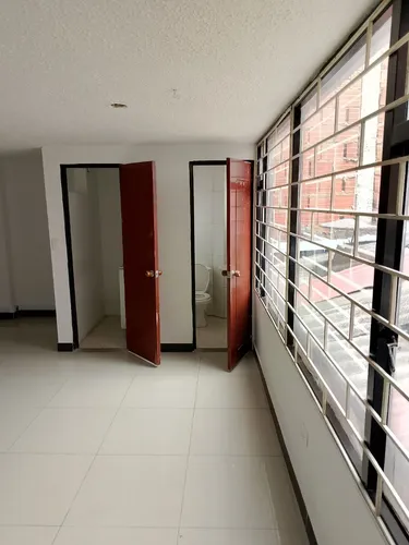 Arriendo Local Comercial Segundo Piso Zona Norte