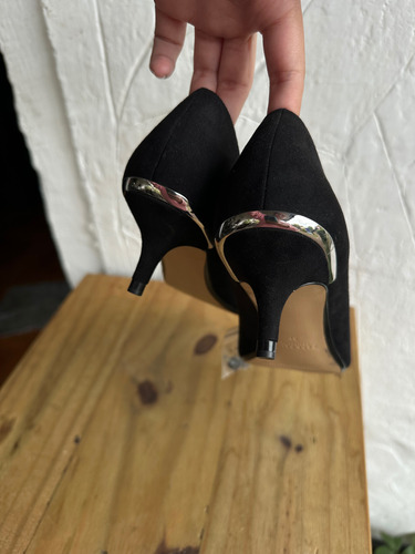 Zapatos Stilettos Zara Con Etiqueta Y Repuesto - Talle 37