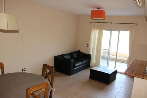 Imagen 5 de 14 de Departamento En Venta En Belen De Escobar