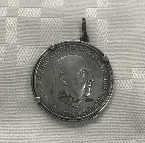 Antigua Moneda De Plata De Cien Pesetas De Franco - Año 1966