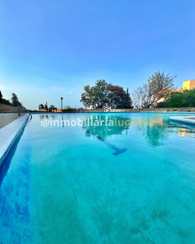 Apartamento Con Vista Al Mar En Playa Grande, Ref 617