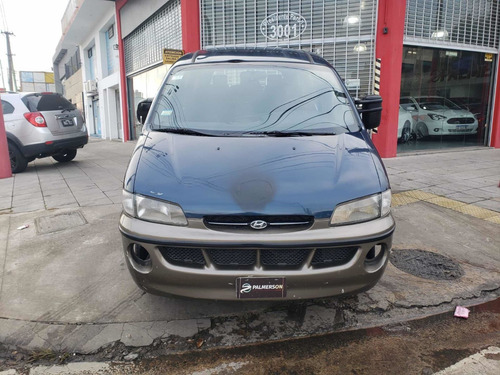 Imagen 2 de 12 de Hyundai H1 2.5 12 Pas Minibus Turbo 2000